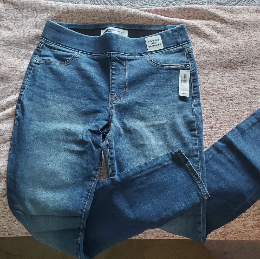 NWT Old Navy Rockstar Jeggings